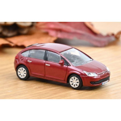 Norev 1 87 Citroen berline 2004 rrouge