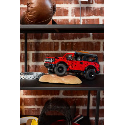 Lego Technic Ford Bronco 42213
