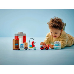 Lego Duplo la visite de McQueen au garage