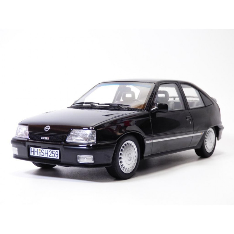 Norev 1 18 Opel Kadette Gsi 1991 noir métal