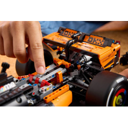 Lego 42228 Voiture McLaren MCL39 F1