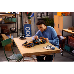 Lego 42228 Voiture McLaren MCL39 F1