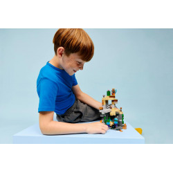 Lego  Minecraft 21587 Le Donjon de zombies