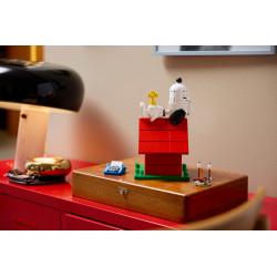 Lego 21368 Peanuts la niche de Snoopy