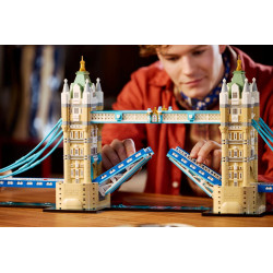 Lego 21067 Tower Bridge V29