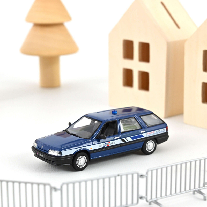 Norev 1 43 Renaul 21 R21 Nevada 1992 gendarmerie recrutement