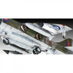 Revell 1 32 Harrier GR.1 50years