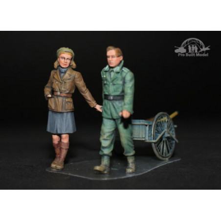MB 1 35 Volkssturm Ammunition to the Frontline
