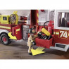 CAMION DE POMPIERS AVEC ÉCHELLE